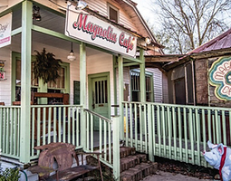 Magnolia Café